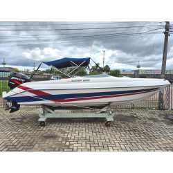 Lancha Runner 6500